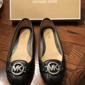 Michael Kors Black Leather Flats;  Size 7